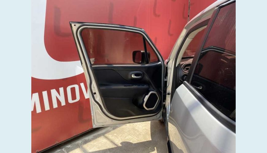 JEEP RENEGADE SPORT 1.8 FLEX MANUAL 4P - PRATA - 2016 Foto 7 (Grande)