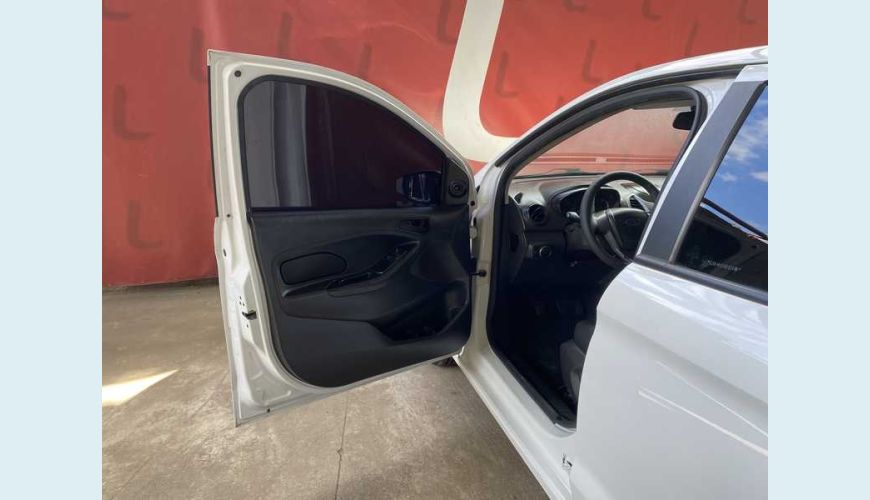 FORD KA SEDAN SE 1.0 FLEX MANUAL 4P - BRANCO - 2020 Foto 7 (Grande)