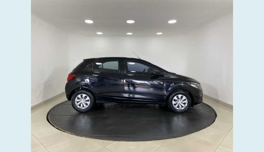 CHEVROLET ONIX 1.0 FLEX 4P - PRETO - 2020 Foto 7 (Grande)