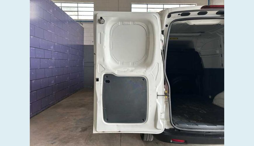 PEUGEOT PARTNER RAPID BUSINESS PACK FLEX MANUAL 2P - BRANCO - 2024 Foto 7 (Grande)