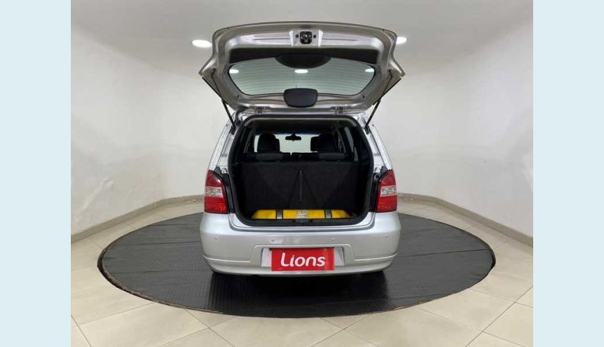 NISSAN LIVINA SL 1.8 16V FLEX AUT. 4P - PRATA - 2013 Foto 7 (Grande)