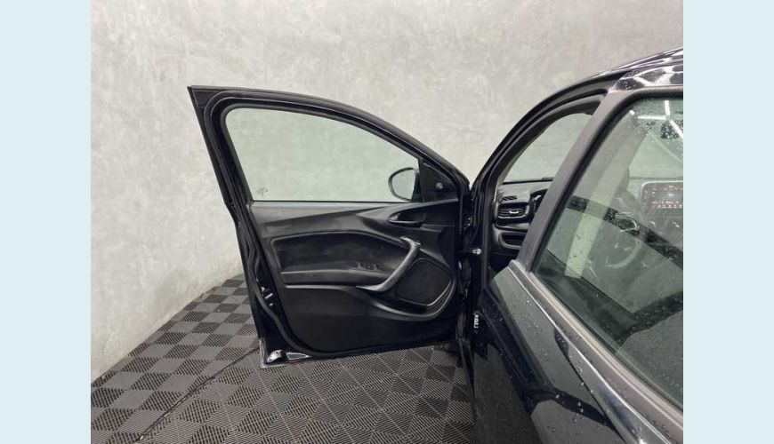 FIAT FIAT CRONOS DRIVE 1.3 FLEX MANUAL 4P - PRETO - 2022 Foto 7 (Grande)
