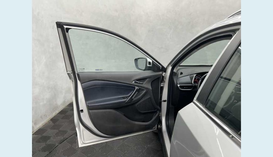 CHEVROLET CHEVROLET TRACKER PREMIER 1.2 TURBO FLEX AUT. 4P - PRATA - 2021 Foto 7 (Grande)