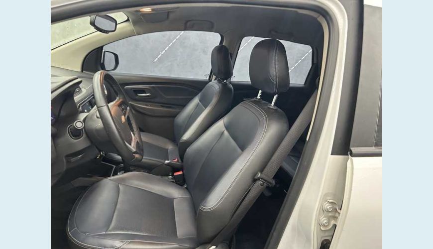 CHEVROLET CHEVROLET SPIN PREMIER 1.8 FLEX AUT. 4P - BRANCO - 2023 Foto 7 (Grande)
