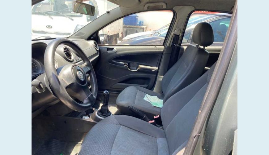 VOLKSWAGEN VOLKSWAGEN GOL SELECAO 1.0 FLEX MANUAL 4P - CINZA - 2011 Foto 7 (Grande)