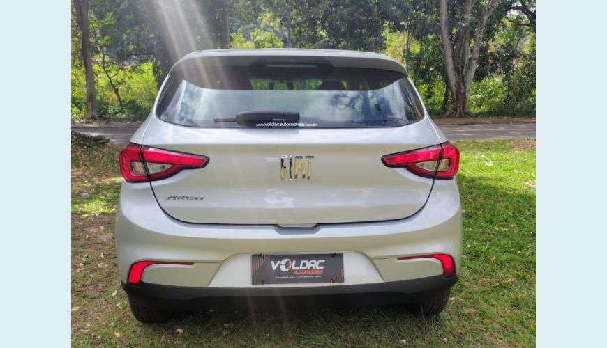 FIAT ARGO FLEX MANUAL 4P - PRATA - 2019 Foto 7 (Grande)