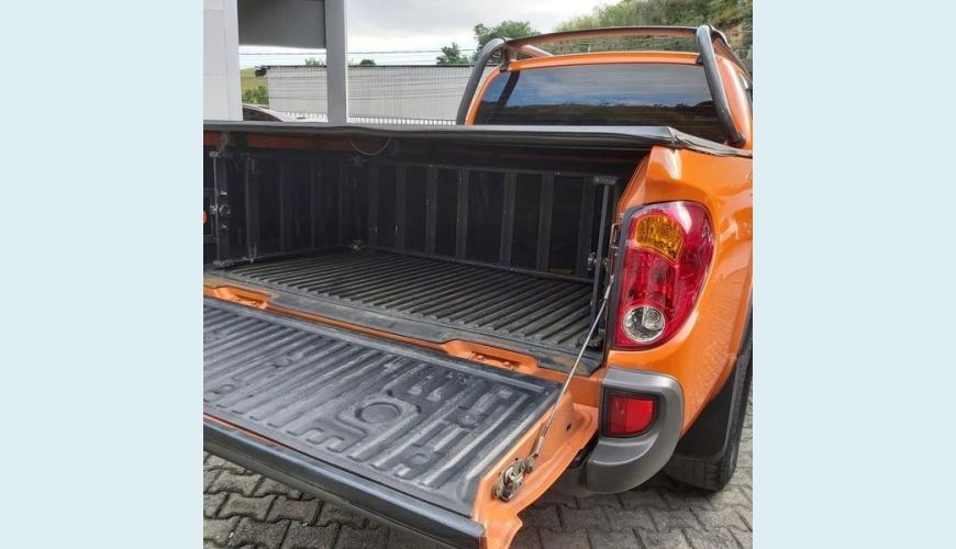 MITSUBISHI MITSUBISHI L200 TRITON GLS D 3.2 FLEX MANUAL 4P - LARANJA - 2016 Foto 7 (Grande)