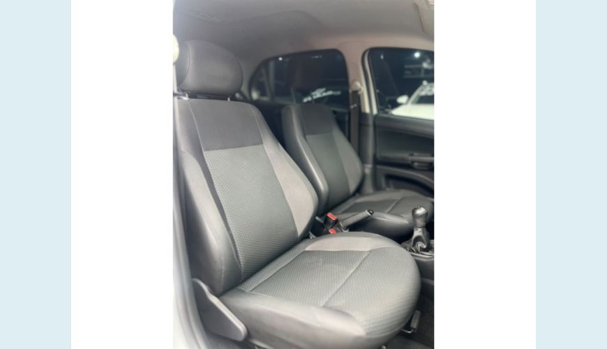 VOLKSWAGEN VOYAGE FLEX MANUAL 4P - PRATA - 2022 Foto 7 (Grande)