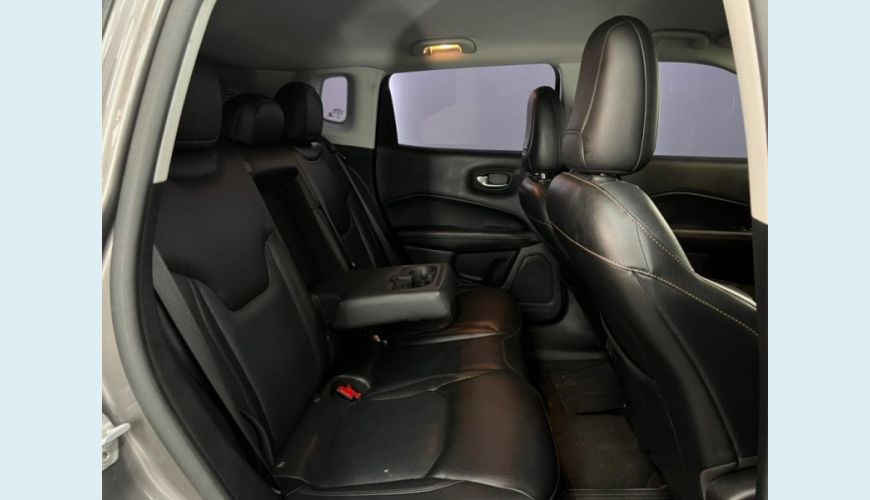 JEEP COMPASS DIESEL AUT. 4P - CINZA - 2019 Foto 7 (Grande)