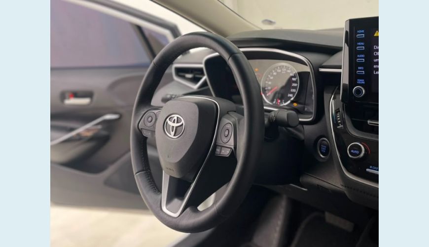 TOYOTA COROLLA XEI 2.0 16V FLEX AUT. 4P - BRANCO - 2022 Foto 7 (Grande)