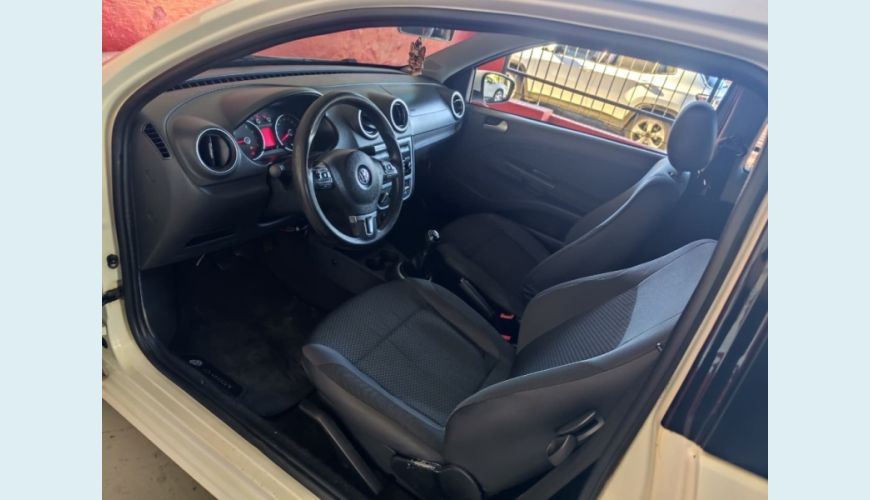VOLKSWAGEN VOLKSWAGEN SAVEIRO FLEX MANUAL 2P - BRANCO - 2015 Foto 7 (Grande)