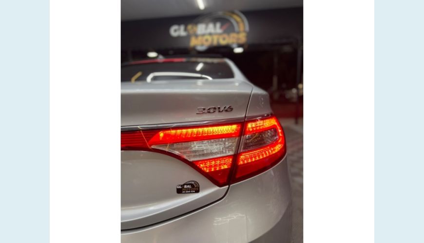 HYUNDAI HYUNDAI AZERA GASOLINA AUT. 4P - PRATA - 2014 Foto 7 (Grande)