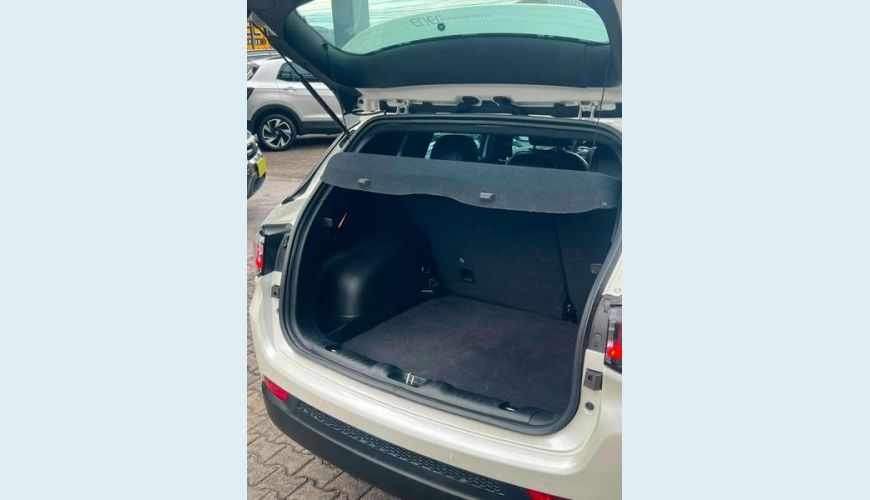 JEEP JEEP COMPASS LONG TF 1.3 TURBO FLEX AUT. 4P - BRANCO - 2022 Foto 7 (Grande)