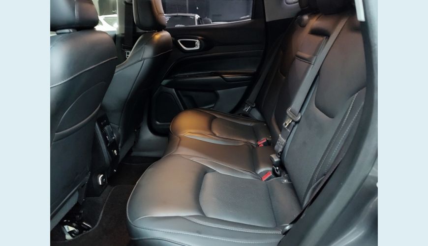 JEEP COMPASS FLEX AUTOM. 4P - CINZA - 2022 Foto 7 (Grande)
