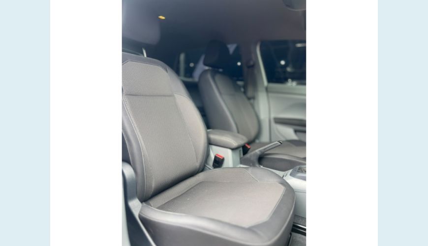 VOLKSWAGEN VOLKSWAGEN T-CROSS FLEX MANUAL 4P - PRATA - 2020 Foto 7 (Grande)