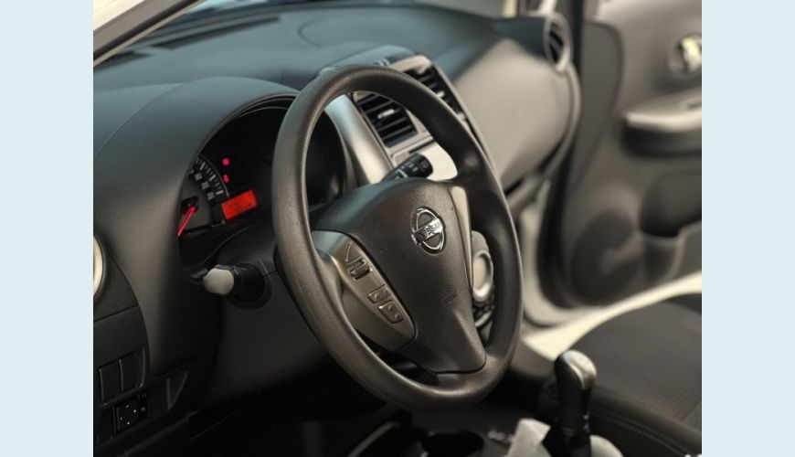 NISSAN MARCH 16SL - BRANCO - 2017 Foto 7 (Grande)