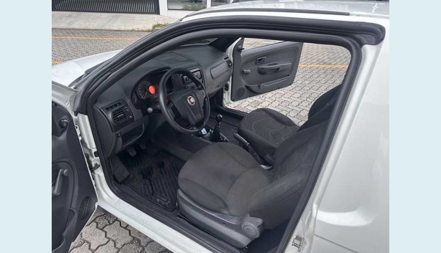 FIAT FIAT STRADA HARD WORKING 1.4 FIRE FLEX MANUAL 2P - BRANCO - 2019 Foto 7 (Grande)