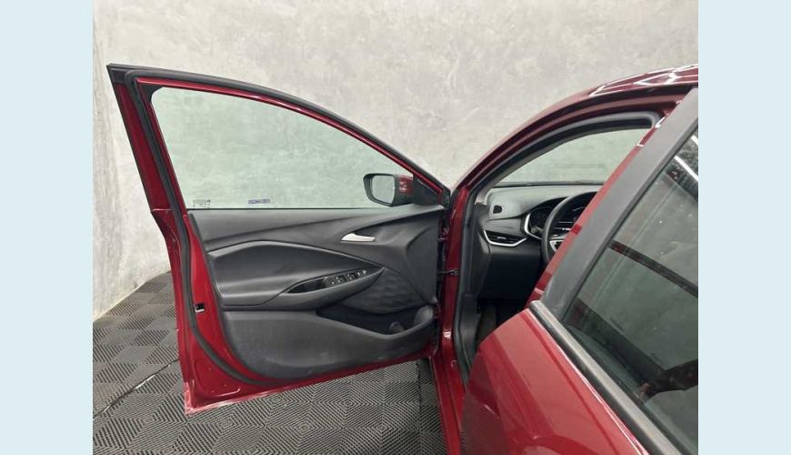 CHEVROLET ONIX LT 1.0 TURBO FLEX MANUAL 4P - VERMELHO - 2024 Foto 7 (Grande)