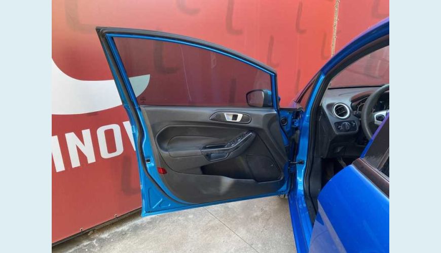 FORD FORD FIESTA SEL 1.6 FLEX MANUAL 4P - AZUL - 2017 Foto 7 (Grande)