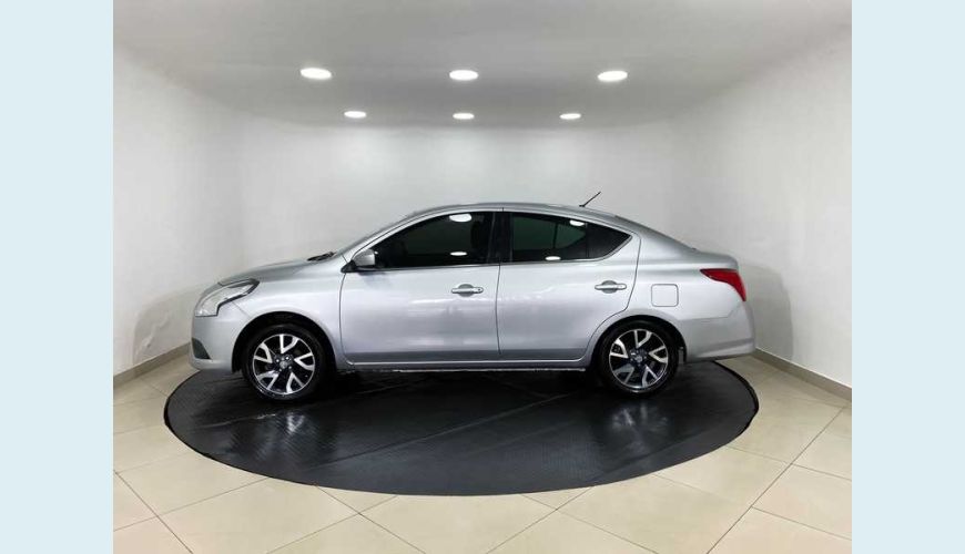 NISSAN VERSA UNIQUE 1.6 16V FLEX MANUAL 4P - PRATA - 2016 Foto 7 (Grande)