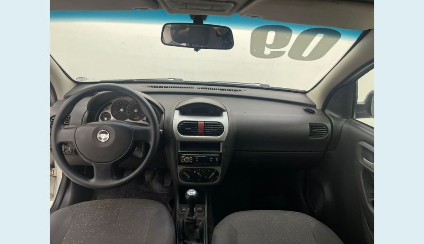 CHEVROLET CORSA HATCHBACK PREMIUM 1.4 8V FLEX MANUAL 4P - PRATA - 2009 Foto 7 (Grande)