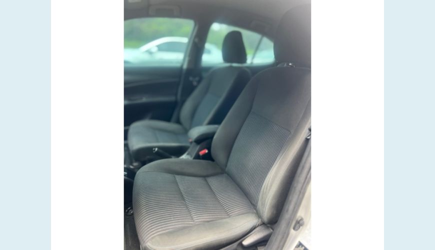TOYOTA YARIS FLEX AUT. 4P - PRATA - 2019 Foto 7 (Grande)