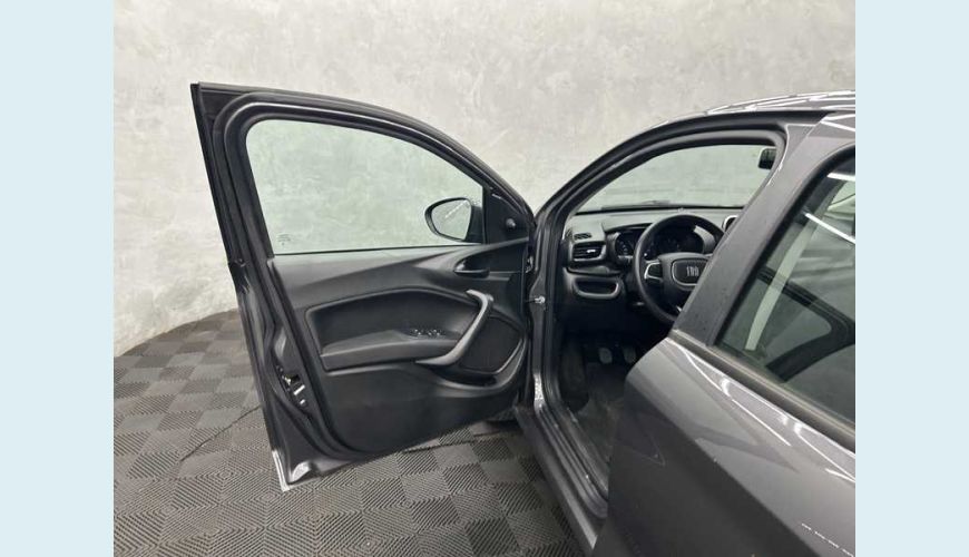 FIAT FIAT CRONOS DRIVE 1.0 FLEX MANUAL 4P - CINZA - 2023 Foto 7 (Grande)