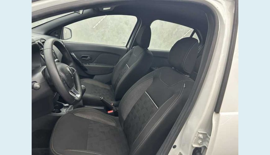 RENAULT RENAULT LOGAN ZEN 1.0 FLEX MANUAL 4P - BRANCO - 2024 Foto 7 (Grande)