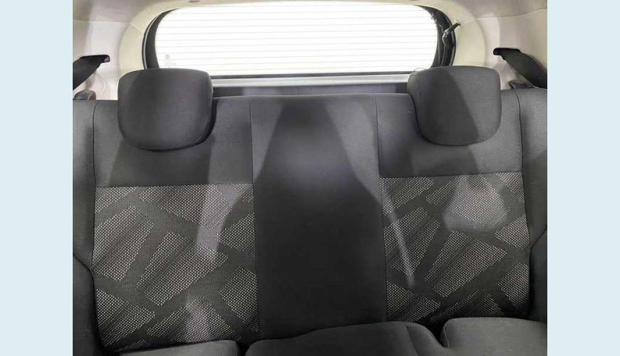 FIAT FIAT MOBI EVO LIKE 1.0 FLEX MANUAL 4P - BRANCO - 2019 Foto 7 (Grande)