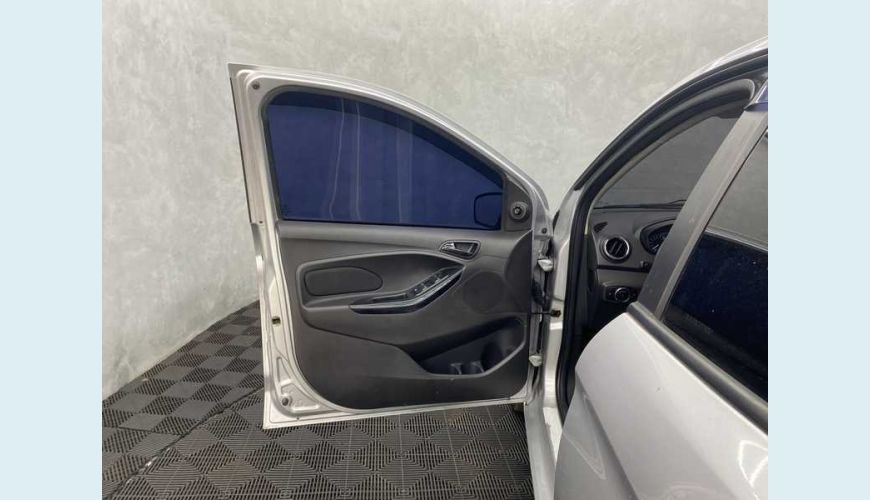 FORD FORD KA TITANIUM 1.5 16V FLEX AUT. 4P - PRATA - 2019 Foto 7 (Grande)