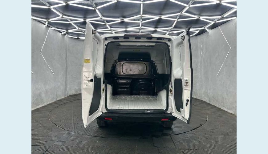 FIAT FIORINO ENDURANCE 1.4 FLEX MANUAL 3P - BRANCO - 2023 Foto 7 (Grande)