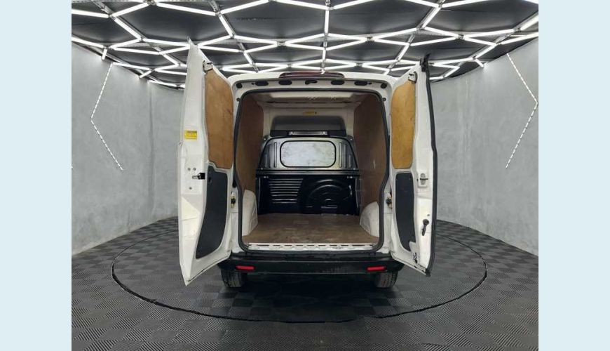 FIAT FIORINO ENDURANCE 1.4 FLEX MANUAL 3P - BRANCO - 2023 Foto 7 (Grande)