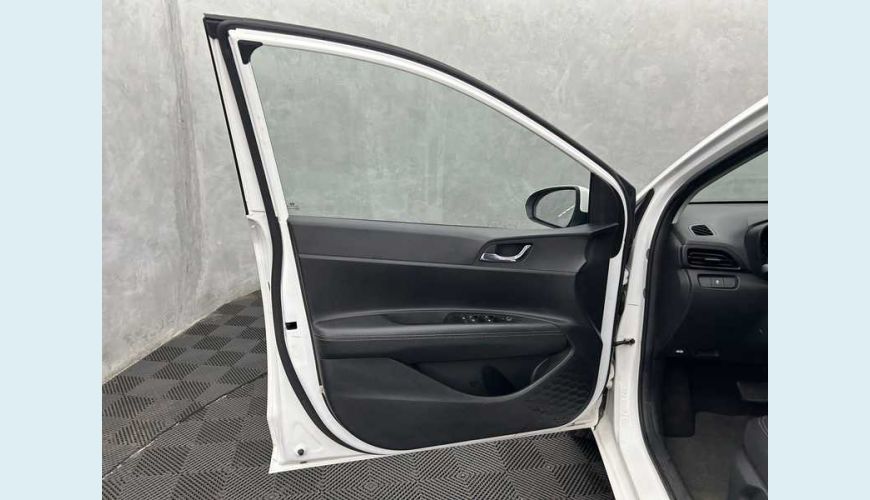 HYUNDAI HB 20 PLATINUM BLUELINK 1.0 TURBO FLEX AUT. 4P - BRANCO - 2022 Foto 7 (Grande)
