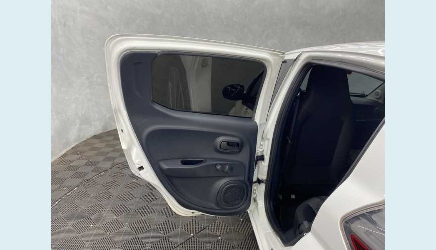 FIAT MOBI LIKE 1.0 FLEX MANUAL 4P - BRANCO - 2020 Foto 7 (Grande)