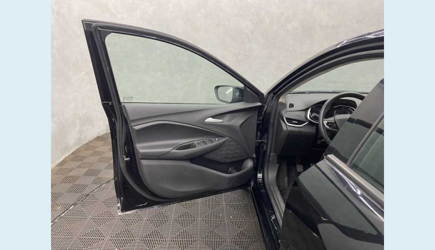 CHEVROLET ONIX PLUS LTZ 1.0 TURBO FLEX MANUAL 4P - PRETO - 2023 Foto 7 (Grande)