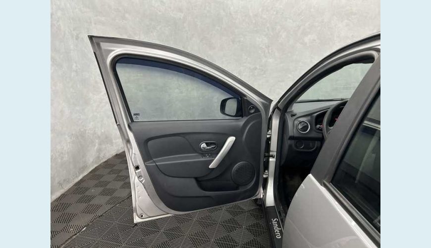 RENAULT SANDERO EXPRESSION 1.0 16V FLEX MANUAL 2P - PRATA - 2016 Foto 7 (Grande)