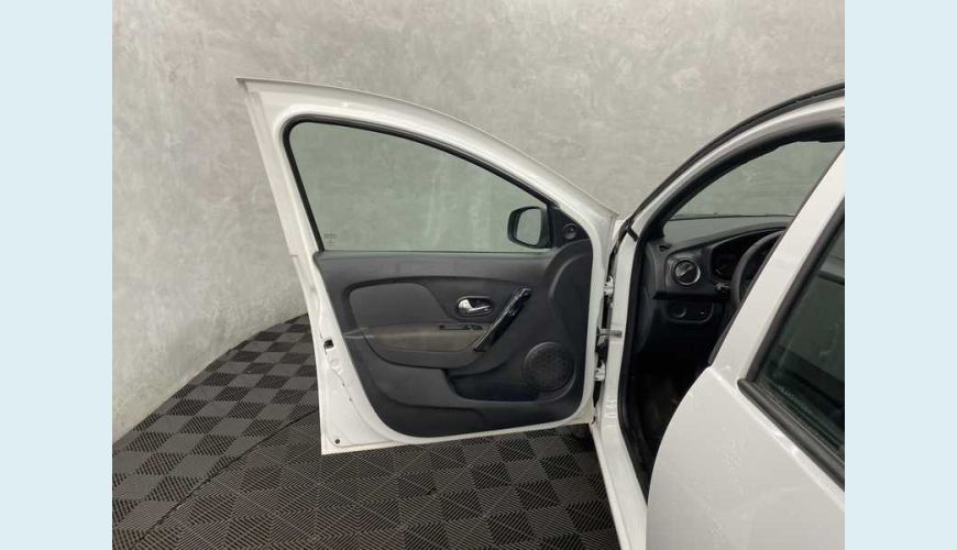RENAULT SANDERO ZEN 1.0 12V FLEX MANUAL 4P - BRANCO - 2021 Foto 7 (Grande)