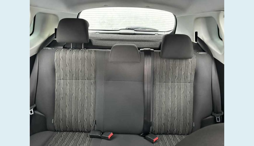 PEUGEOT 2008 ALLURE PACK 1.6 FLEX AUT. 4P - PRATA - 2022 Foto 7 (Grande)
