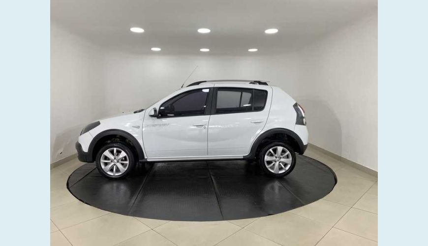 RENAULT SANDERO STEPWAY 1.6 16V FLEX AUT. 4P - BRANCO - 2014 Foto 7 (Grande)