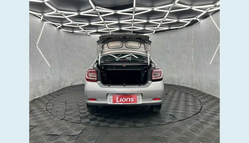 RENAULT LOGAN ZEN 1.0 12V FLEX MANUAL 4P - PRATA - 2021 Foto 7 (Grande)