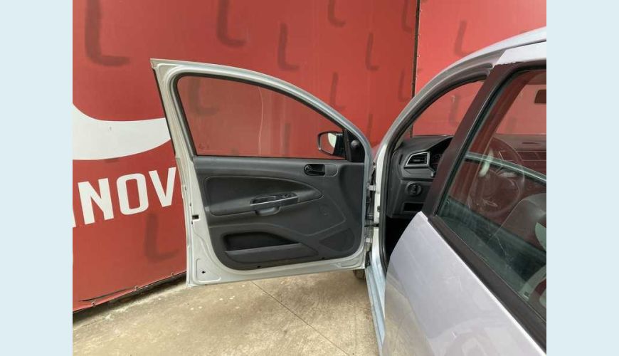 VOLKSWAGEN GOL 1.0 12V FLEX MANUAL 4P - PRATA - 2020 Foto 7 (Grande)