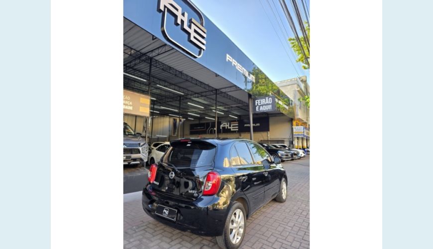 NISSAN MARCH FLEX MANUAL 4P - PRETO - 2016 Foto 7 (Grande)