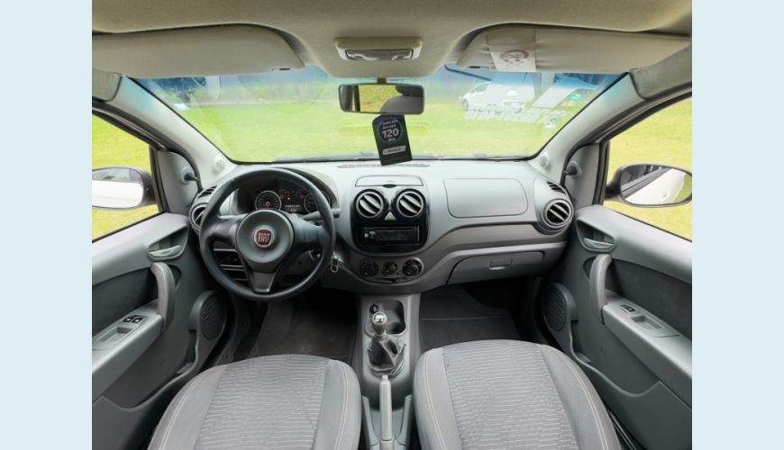 FIAT FIAT PALIO FLEX MANUAL 4P - BRANCO - 2013 Foto 7 (Grande)