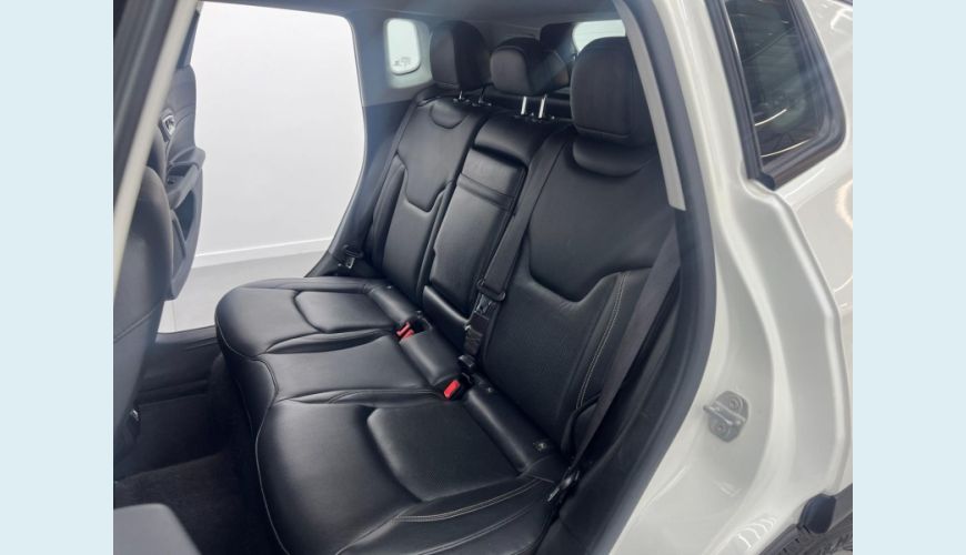 JEEP COMPASS LONG TF FLEX AUT. 4P - BRANCO - 2023 Foto 7 (Grande)