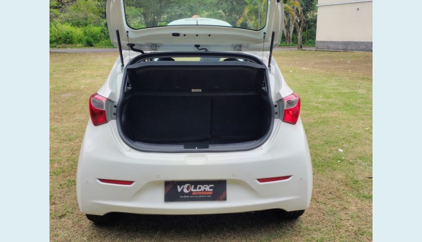 HYUNDAI HYUNDAI HB 20 FLEX MANUAL 4P - BRANCO - 2015 Foto 7 (Grande)