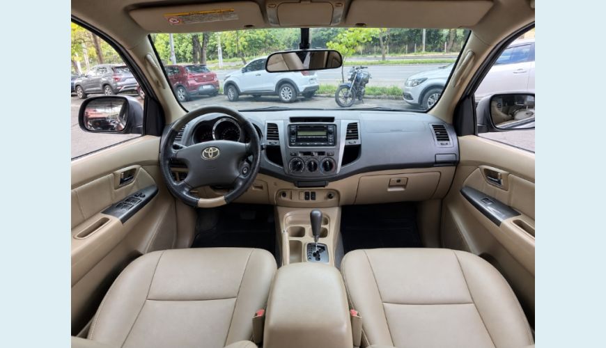 TOYOTA TOYOTA HILUX SW4 2.7 16V FLEX AUT. 4P - CINZA - 2010 Foto 7 (Grande)