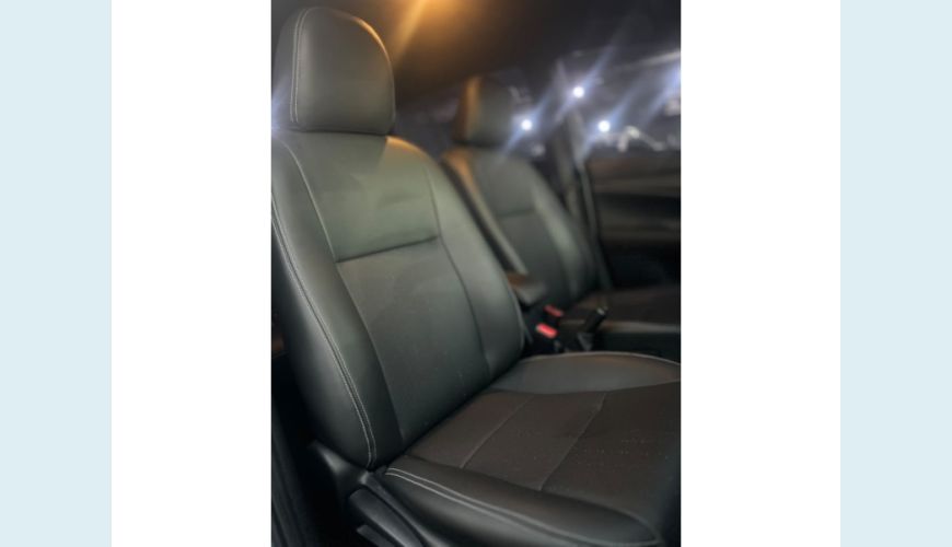 TOYOTA YARIS - AZUL - 2023 Foto 7 (Grande)
