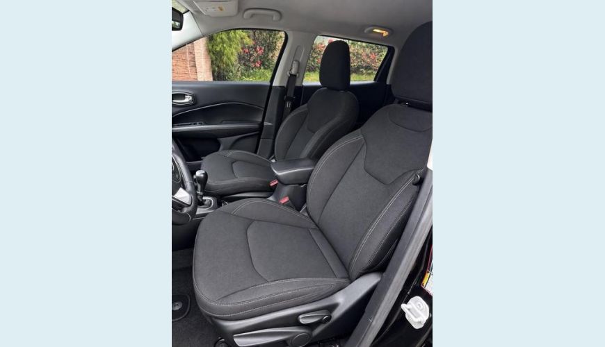JEEP COMPASS SPORT F - PRETO - 2021 Foto 7 (Grande)