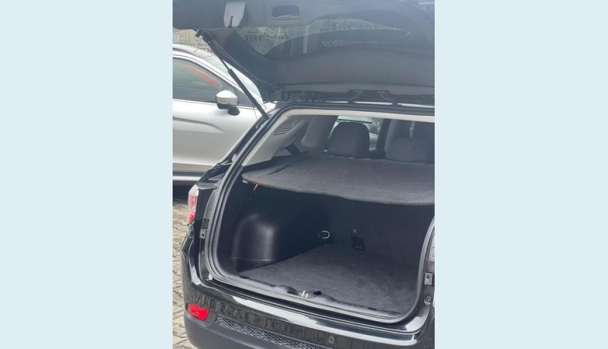 JEEP COMPASS LONGITUDE F - PRETO - 2017 Foto 7 (Grande)