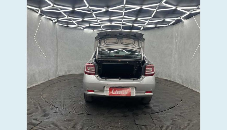 RENAULT LOGAN ZEN 1.0 - PRATA - 2024 Foto 7 (Grande)